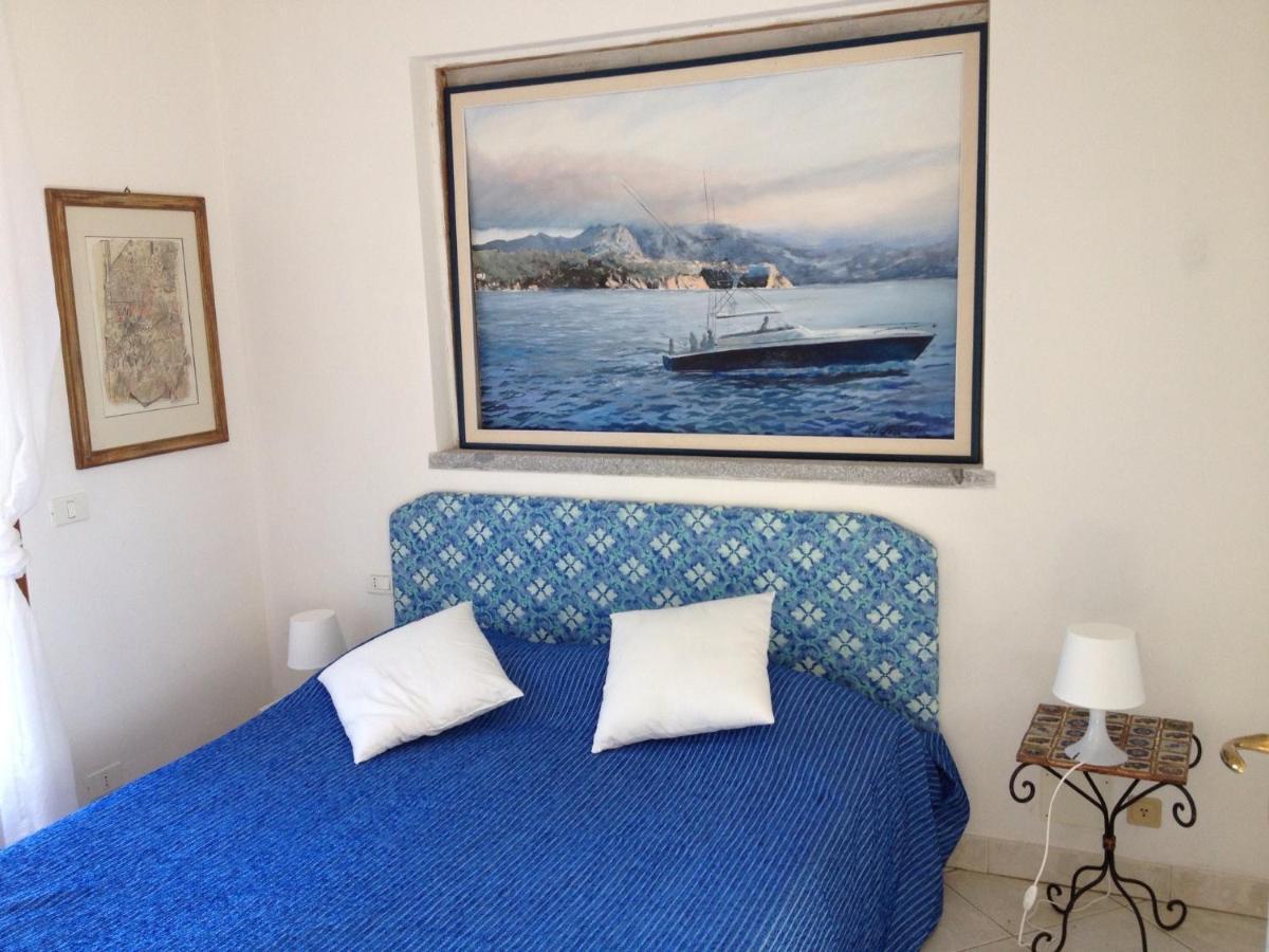 Villa Mit Whirlpool Und Phantastischer Aussicht Capoliveri Kültér fotó